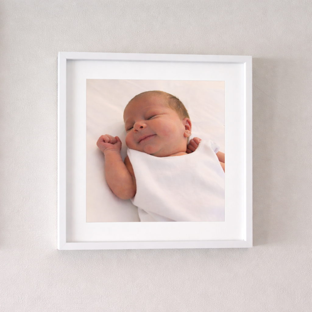 Wall Photo Frame Set – 25 Frames